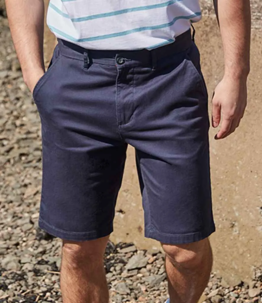 Front Row Stretch Chino Shorts | Navy
